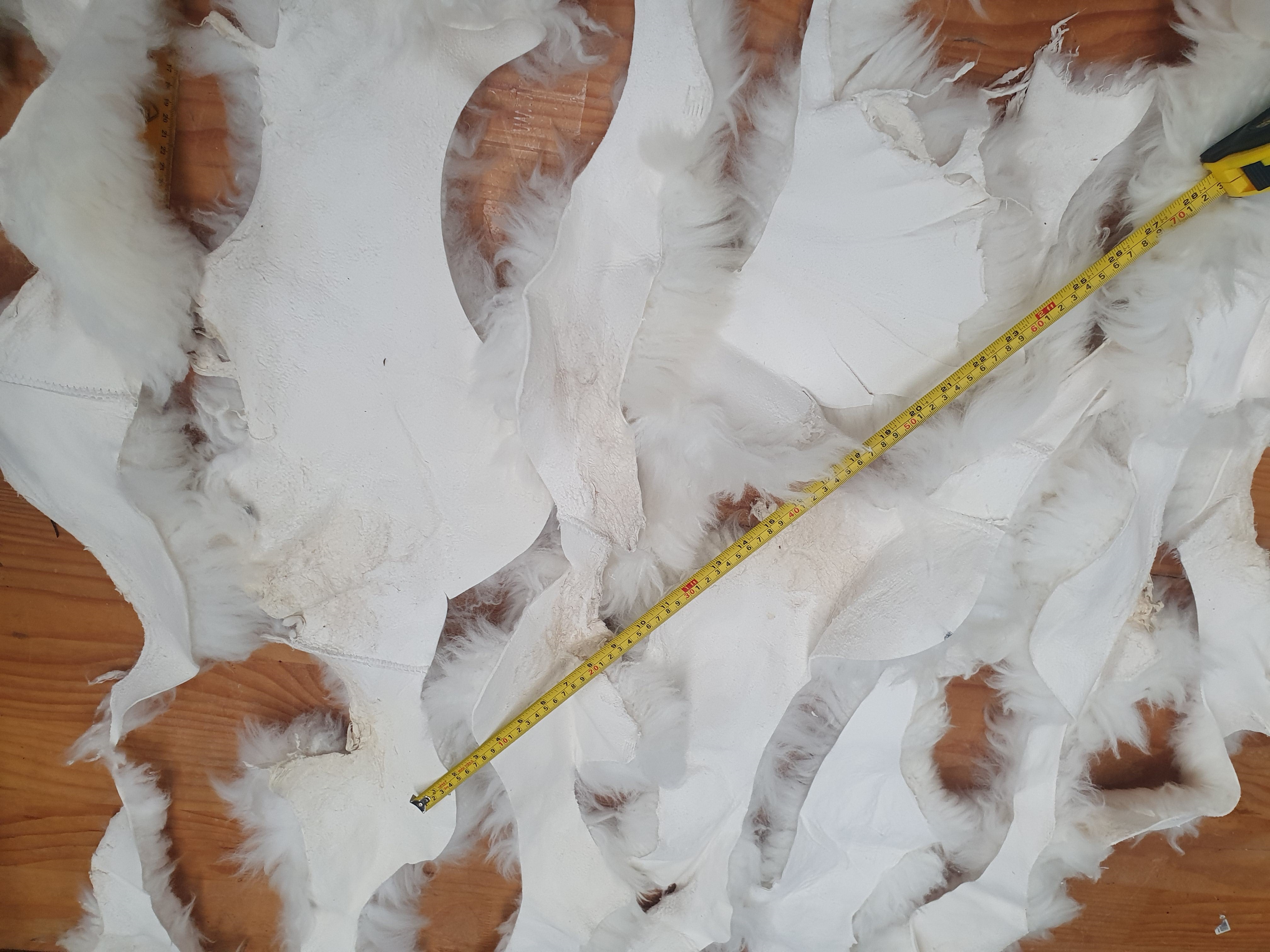 Sheepskin Pieces; Long Wool White GRADED