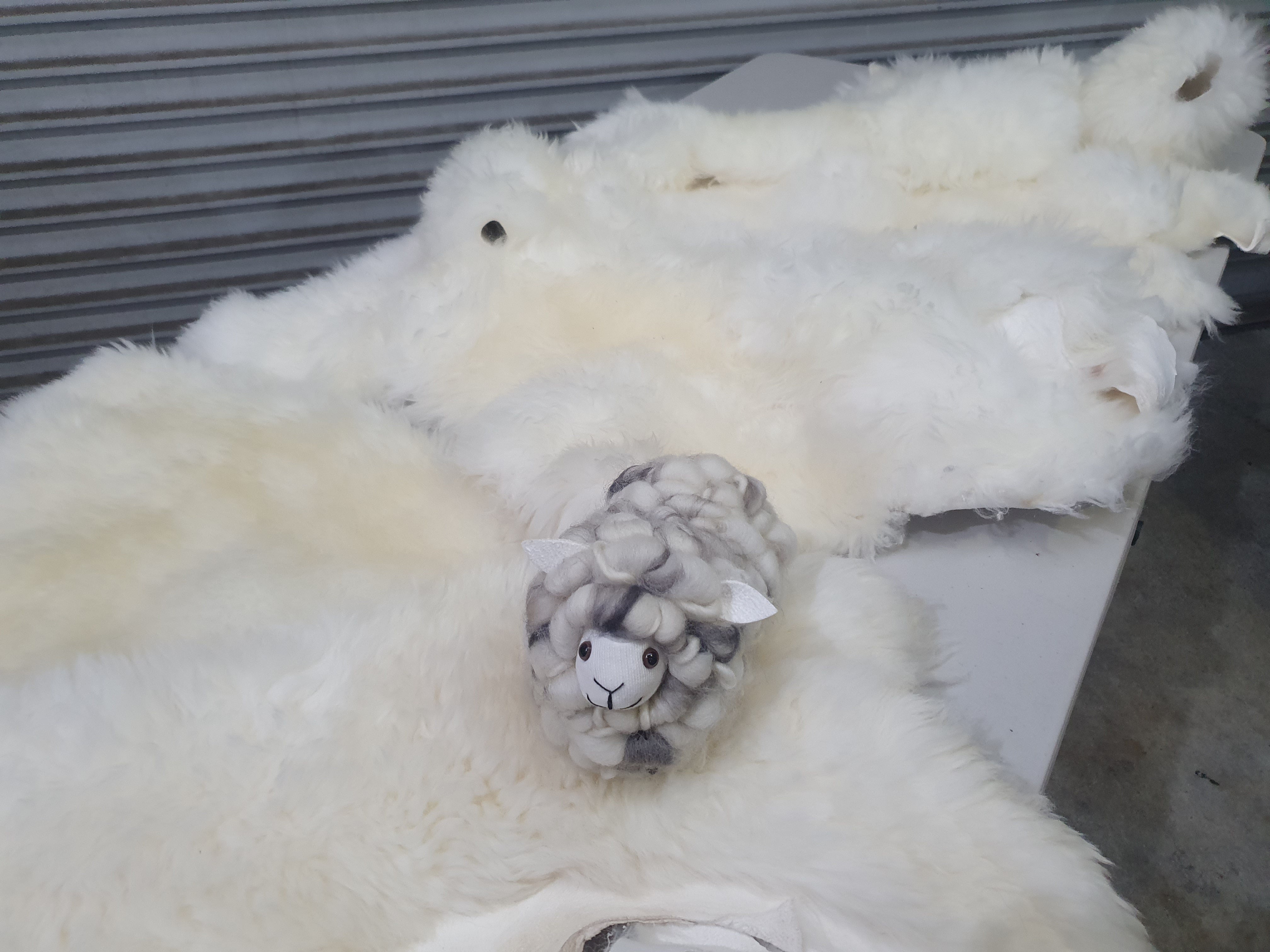 Sheepskin Pieces; Long Wool White GRADED