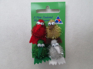 Festive Tiny Kiwi (3cm) Magnet