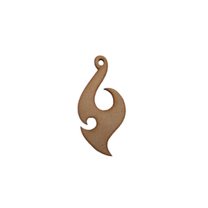 hei matau hook carving